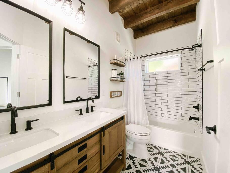 Apartament Cozy Smoky Mountain Tiny House Pigeon Forge Zewnętrze zdjęcie